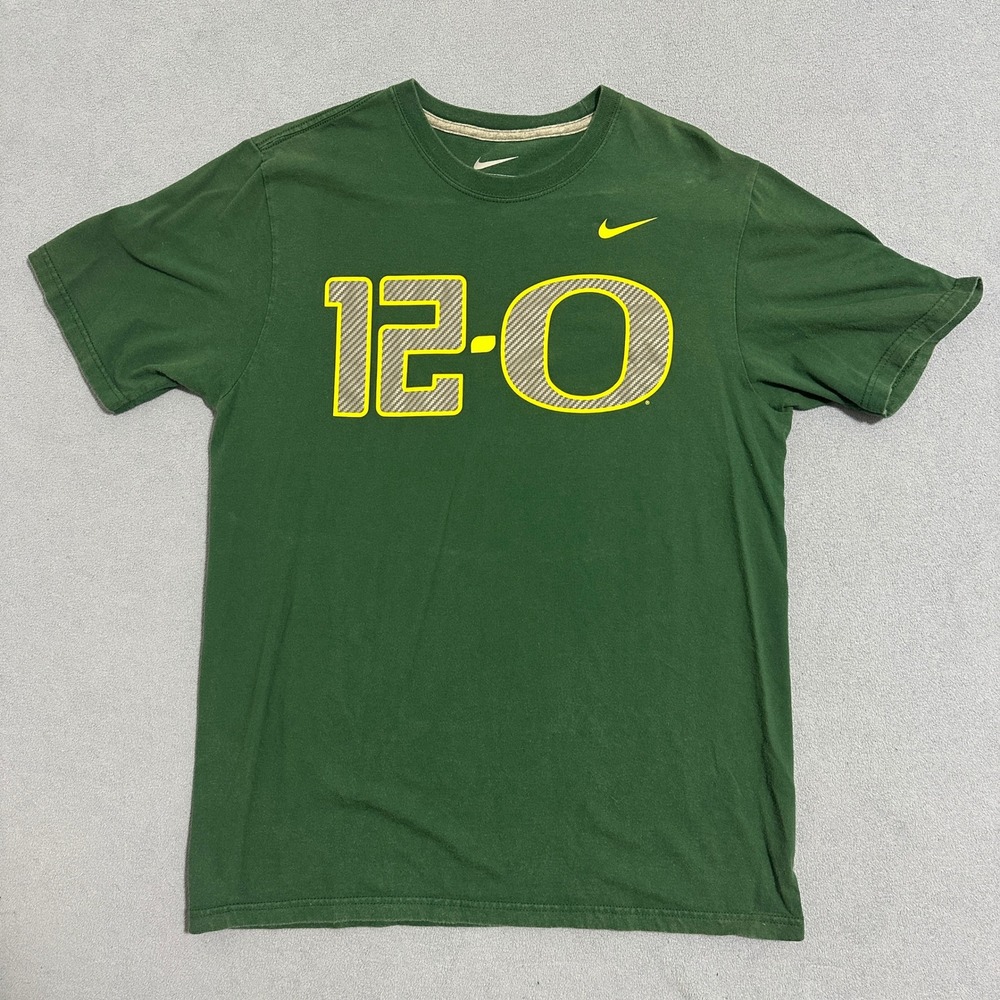 Nike Oregon Ducks Standard Fit T-Shirt Crew-Neck Short Sleeve Green Mens Size M